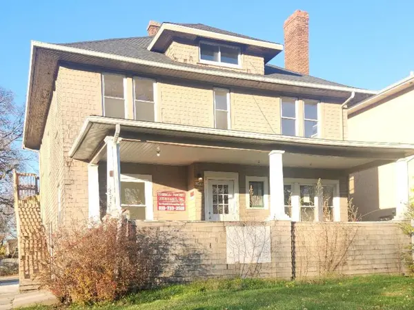 345 Augusta AVE, Dekalb, IL 60115