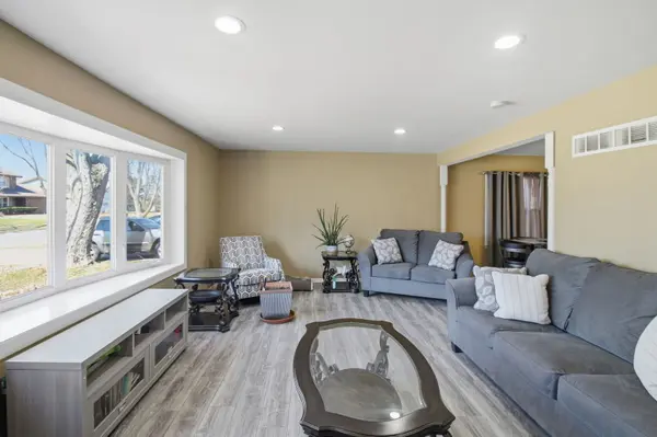17537 Mulberry ST, Country Club Hills, IL 60478