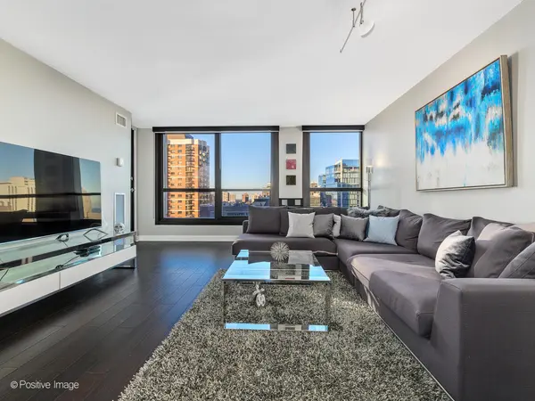 1030 N State ST #18C, Chicago, IL 60610