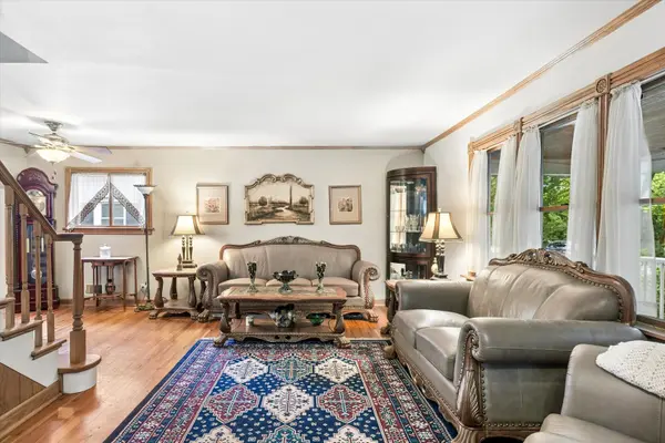 319 Leclaire AVE, Wilmette, IL 60091