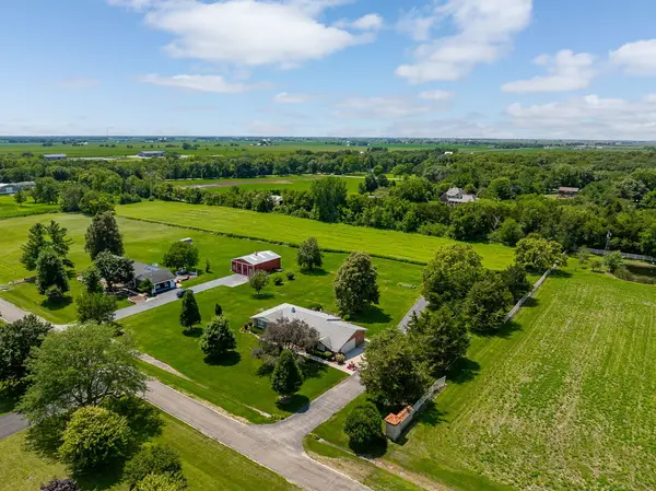2259 A Bell RD, Minooka, IL 60447