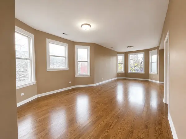 1807 N Lawndale AVE #2, Chicago, IL 60647