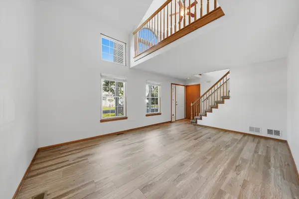 16051 LAUREL DR, Orland Park, IL 60462