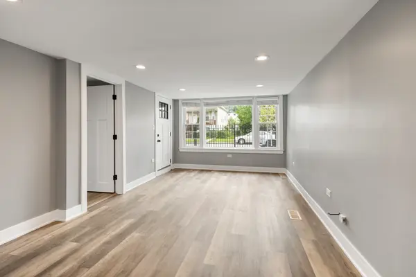 4624 N Springfield AVE #1, Chicago, IL 60625