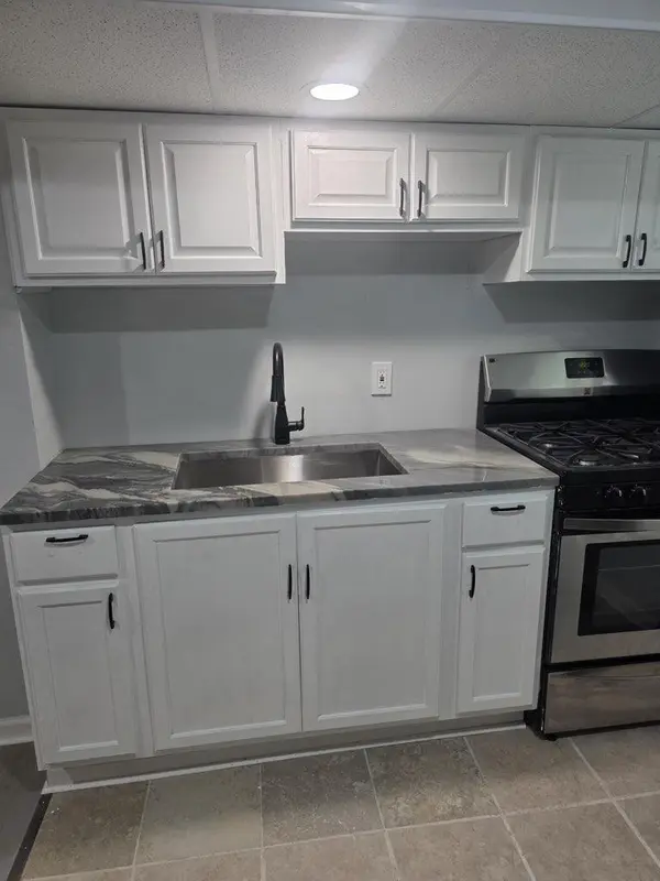 6833 S Merrill AVE #Basement, Chicago, IL 60649