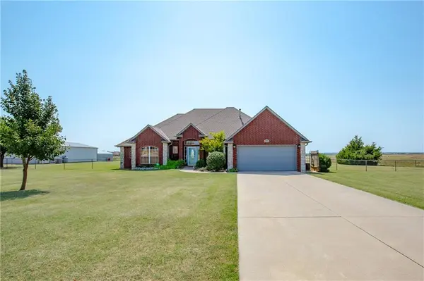 1332 NW Edmond RD, Piedmont, OK 73078