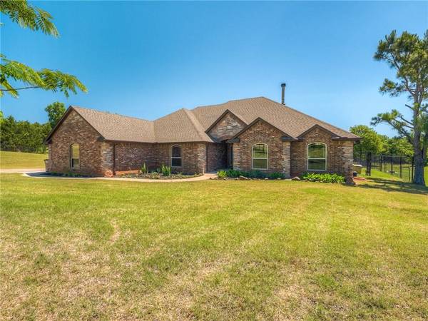 3520 S Peebly RD, Newalla, OK 74857