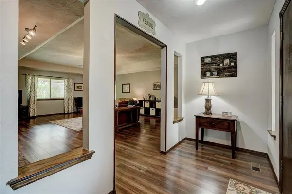 2917 Fairfield DR, Edmond, OK 73012