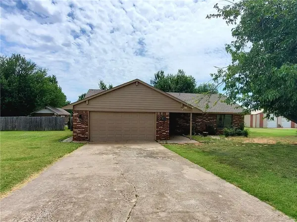 1400 N Reformatory RD, El Reno, OK 73036