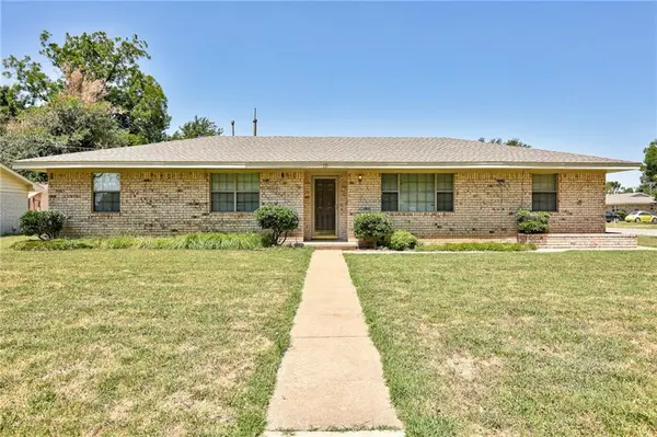601 S 5th ST, Marlow, OK 73055