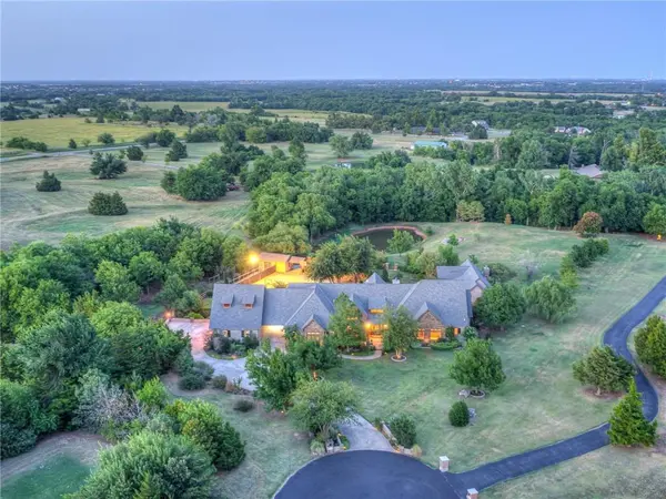 5189 Cedar Ridge DR, Edmond, OK 73025