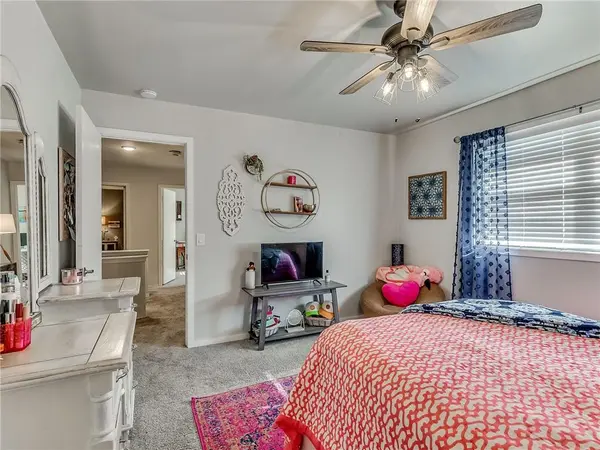 3508 Walking Sky RD, Edmond, OK 73013