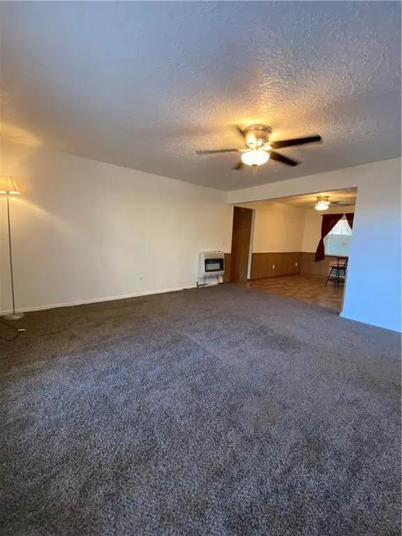 303 W Meek ST, Wayne, OK 73095