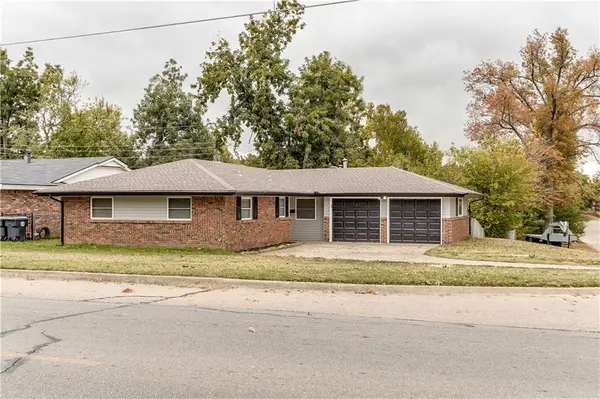 6824 NW 30th ST, Bethany, OK 73008