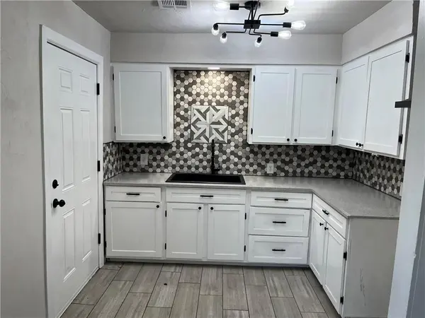 3021 W Fairfield AVE, Oklahoma City, OK 73116