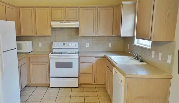 901 Beaumont SQ, Norman, OK 73071