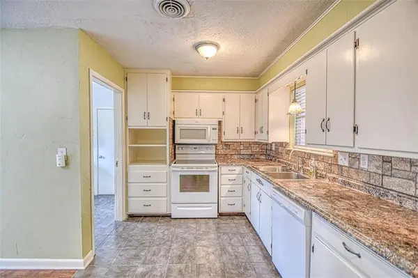 1734 Vine ST, Norman, OK 73072