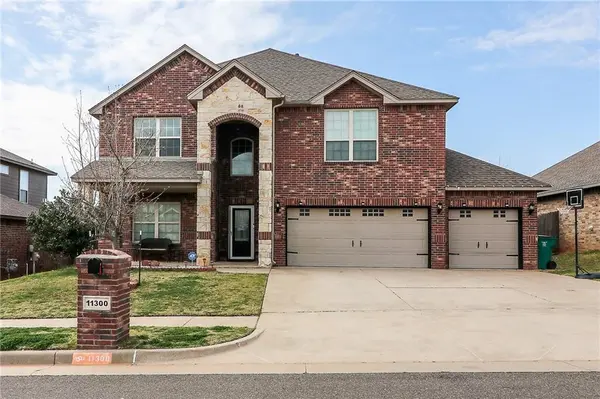 11300 NW 96th ST, Yukon, OK 73099