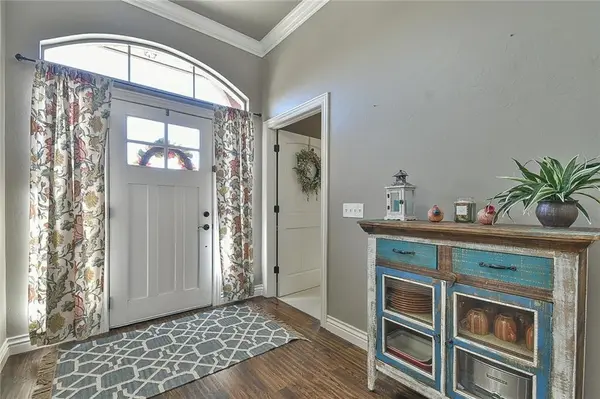 4617 Monarchos DR, Edmond, OK 73025