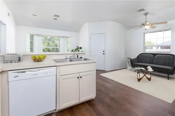 2321 Alex Plaza DR, Norman, OK 73071