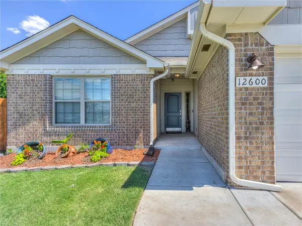12600 NW 1st TER, Yukon, OK 73099