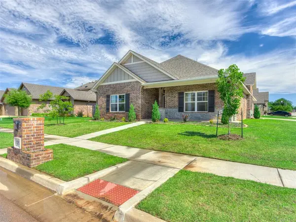12101 SW 46th ST, Mustang, OK 73064