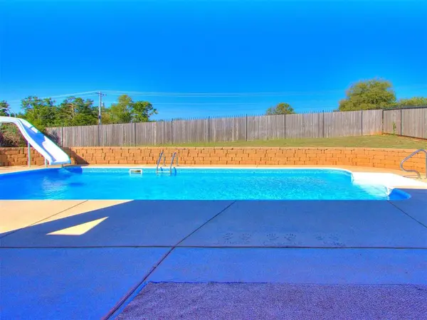 2145 Richland DR, Newcastle, OK 73065