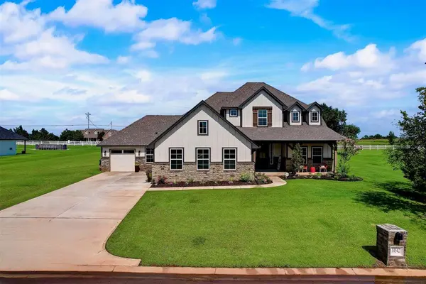 14542 Fox Lair LN, Edmond, OK 73025