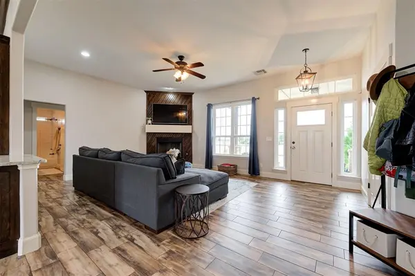9234 Dickerson RD, Piedmont, OK 73078