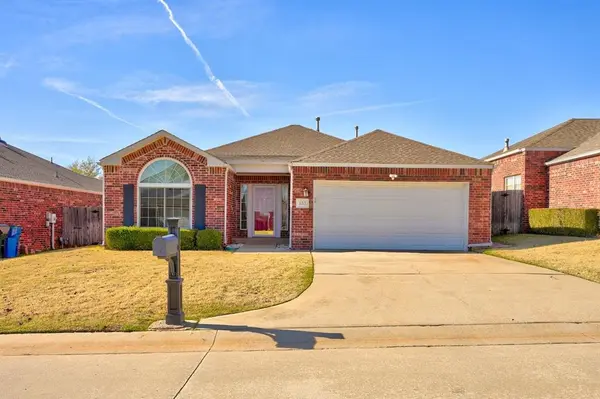 133 Bradford PL, Midwest City, OK 73130