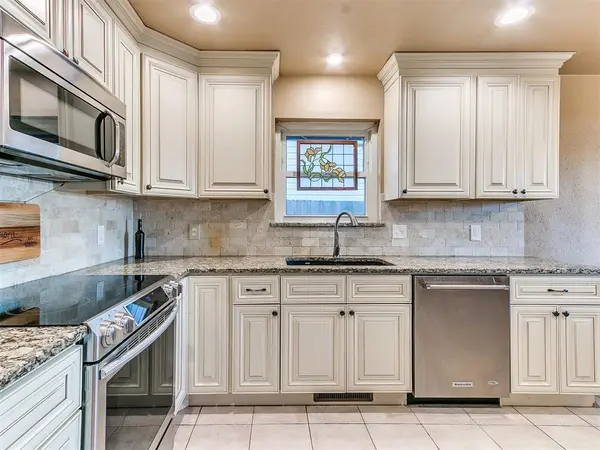 11213 NW 111th ST, Yukon, OK 73099