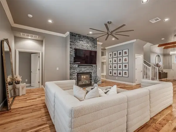 608 Mirano LN, Edmond, OK 73034