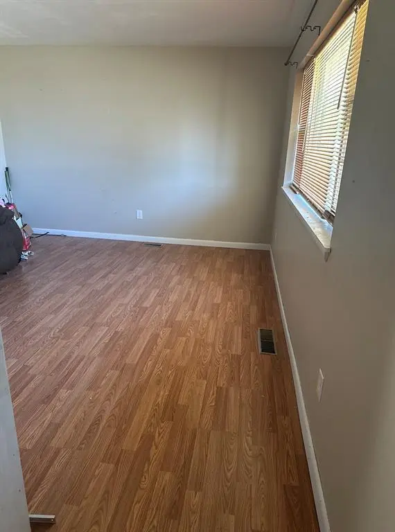 911 E Texas DR, Laverne, OK 73801