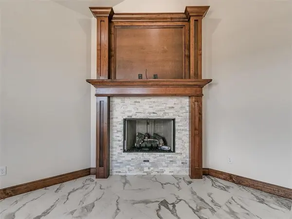 4021 Angel Oak DR, Oklahoma City, OK 73179