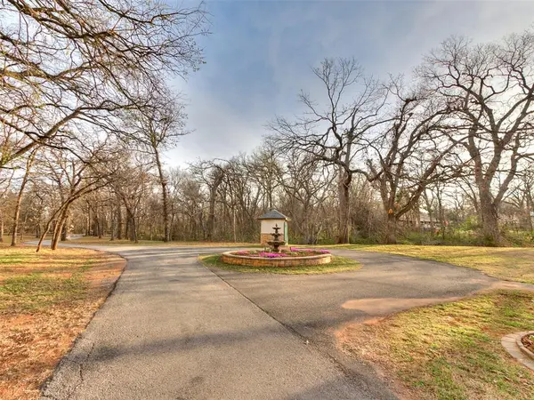 5610 Cardinal LN, Norman, OK 73026