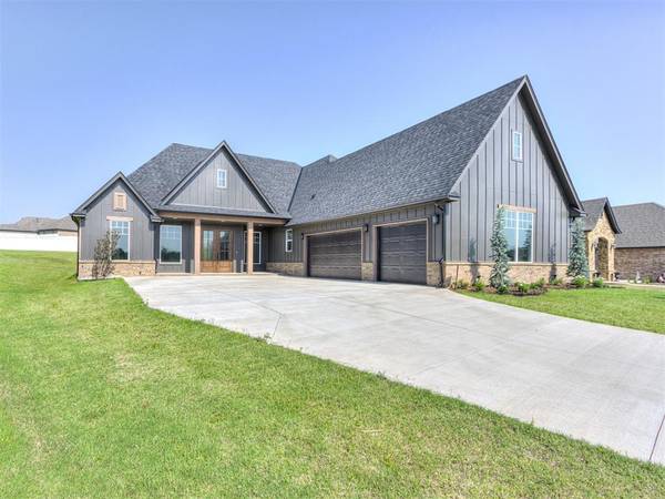 2589 Forest Glen DR, Choctaw, OK 73020