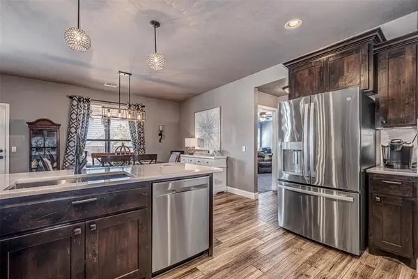 1288 Skyline BLVD, Edmond, OK 73025
