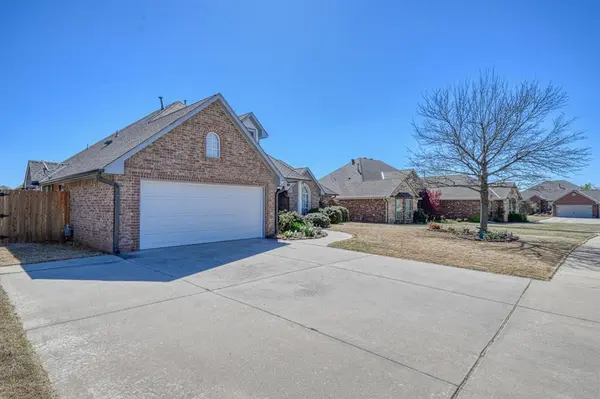 2613 Turnbridge CT, Norman, OK 73072