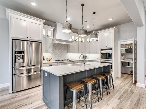 4808 Green Country RD, Edmond, OK 73034
