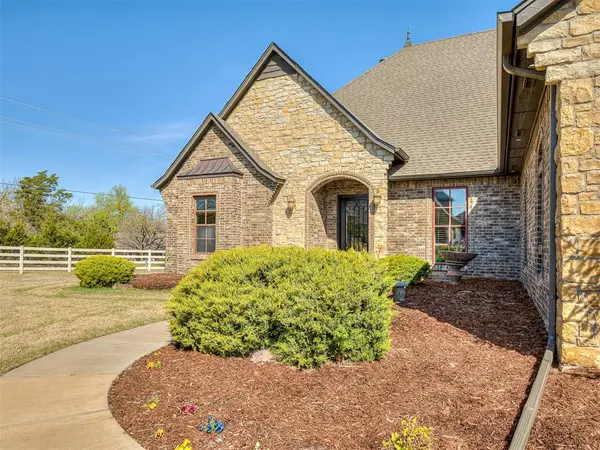 1561 Palazzo Pointe, Edmond, OK 73034