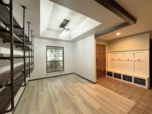 2400 Santa Fe TER, Edmond, OK 73012