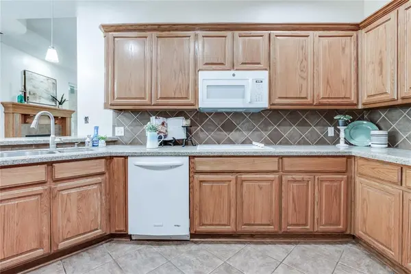 9212 SW 26th ST, Oklahoma City, OK 73128