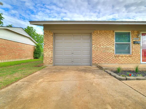 7125 NW 17th ST, Bethany, OK 73008