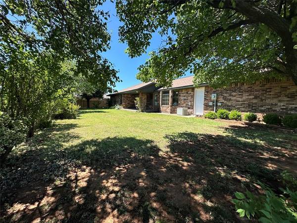 702 NE Mustang RD, Piedmont, OK 73078