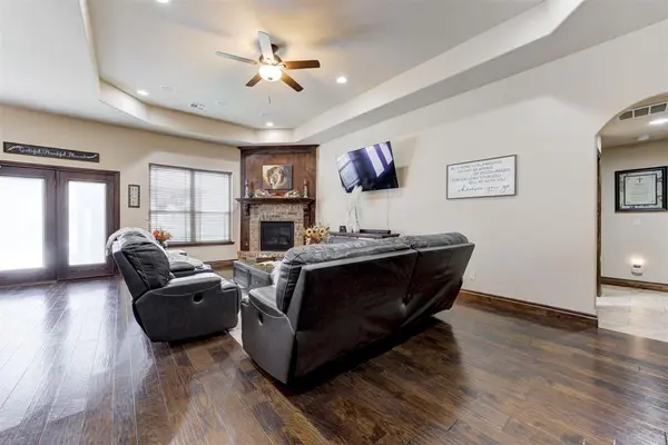 3215 NW 22nd PL, Newcastle, OK 73065