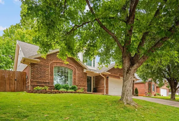 17405 Cranbrook RD, Edmond, OK 73012