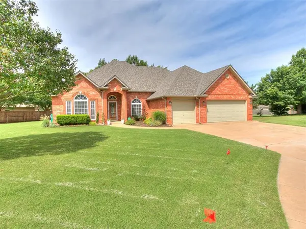 2516 Tifton CT, Edmond, OK 73012