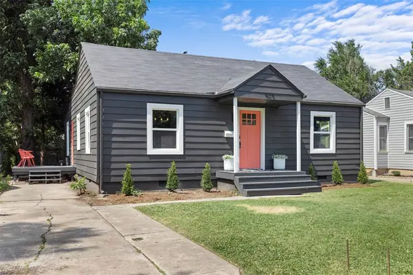 909 W Comanche ST, Norman, OK 73069