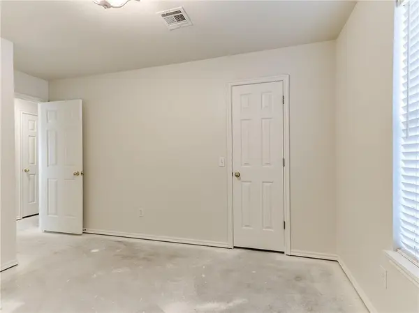 2032 Old Central DR, Norman, OK 73071