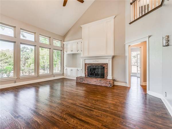 5101 Spinnaker PT, Edmond, OK 73013